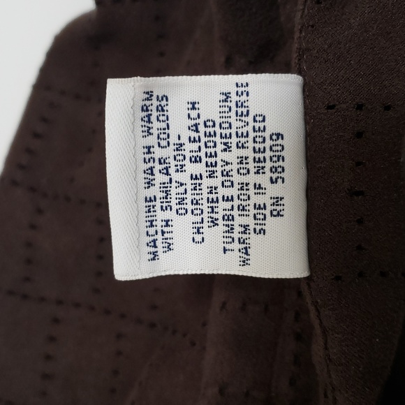 Womens Westbound No Iron Soft and Comfortable Vegan Faux Suede Button Down Shirt - Picture 6 of 6